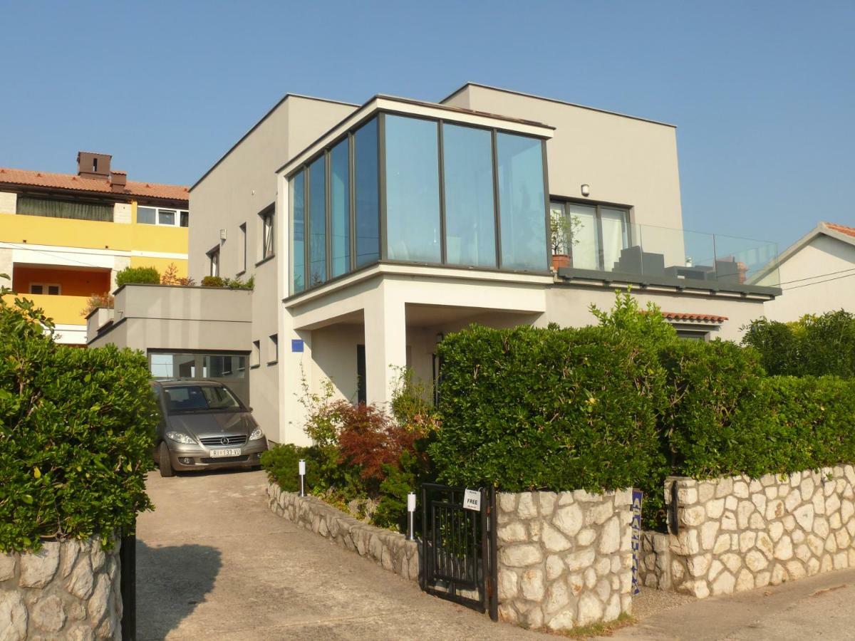 Apartment Branimir Omišalj Kültér fotó